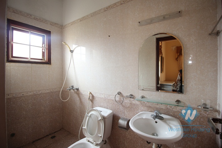 3 bedrooms house for rent in Au Co street, Tay Ho District, Ha Noi